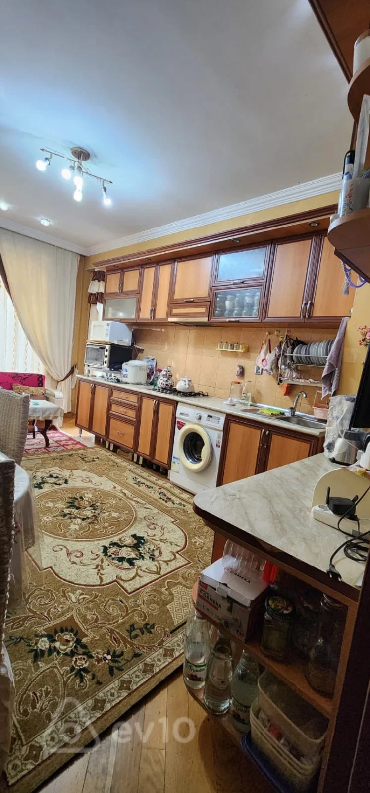 Kirayə verilir 3 otaqlı yeni tikili 124 m²