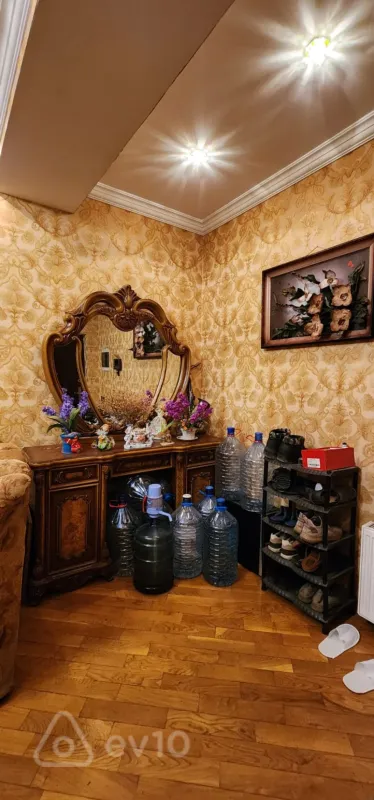 Kirayə verilir 3 otaqlı yeni tikili 124 m²