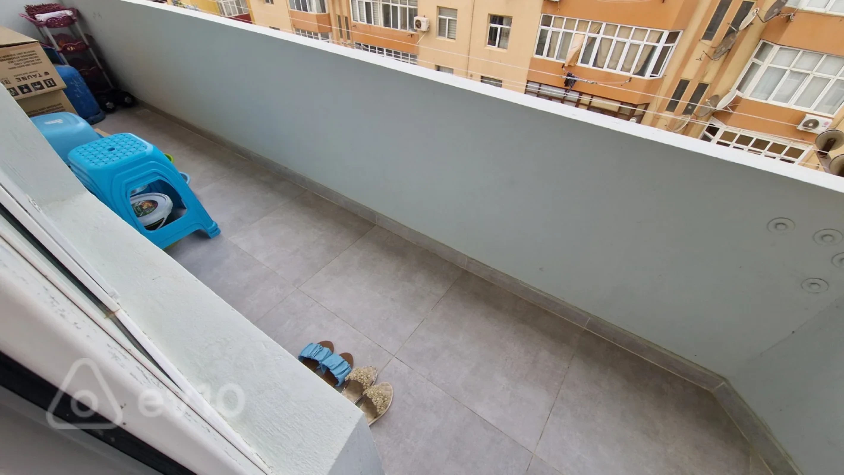 Satılır 3 otaqlı yeni tikili 70 m²