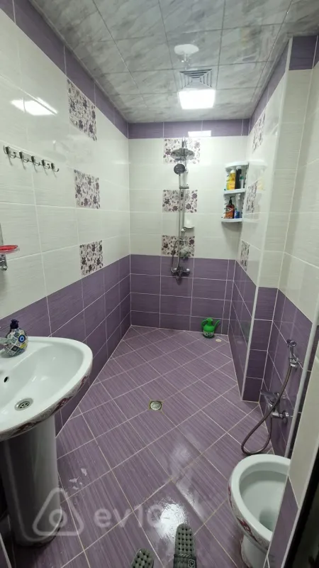 Satılır 3 otaqlı yeni tikili 70 m²