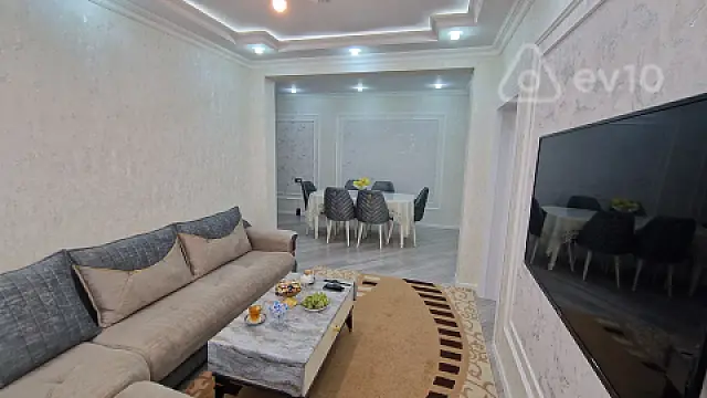 Satılır 3 otaqlı yeni tikili 70 m²