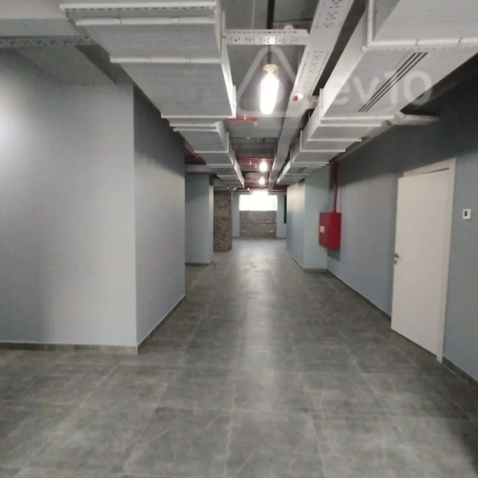 Kirayə verilir mənzil 465 m²