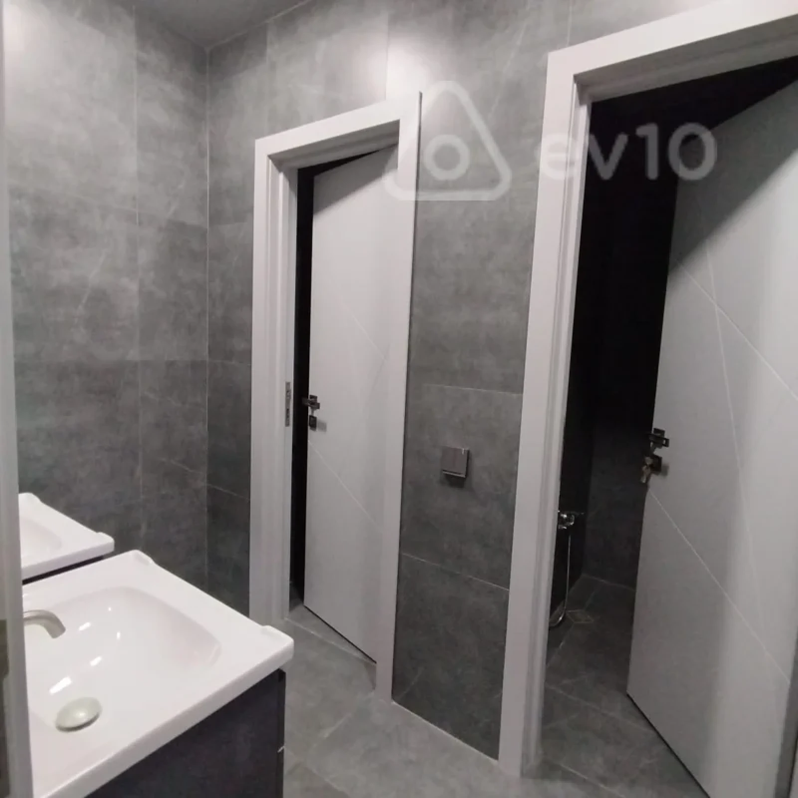 Kirayə verilir mənzil 465 m²