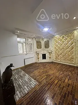 Kirayə verilir mənzil 130 m²