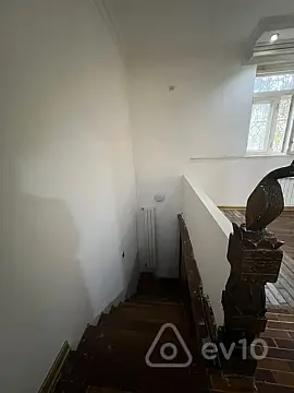 Kirayə verilir mənzil 130 m²