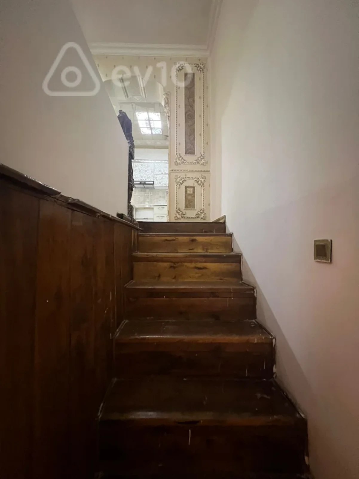 Kirayə verilir mənzil 130 m²