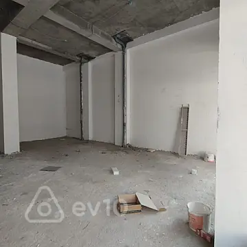 Kirayə verilir mənzil 166 m²