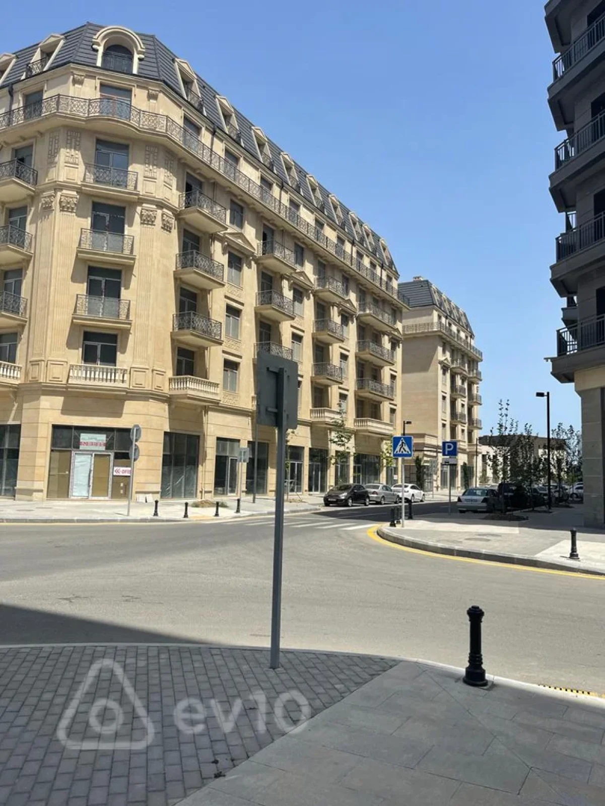 Satılır 5 otaqlı yeni tikili 245.1 m²