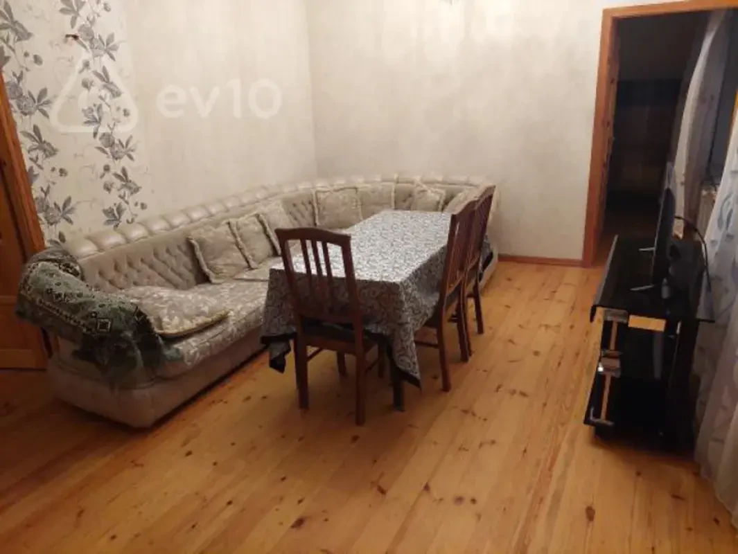Kirayə verilir 4 otaqlı həyət evi 150 m²