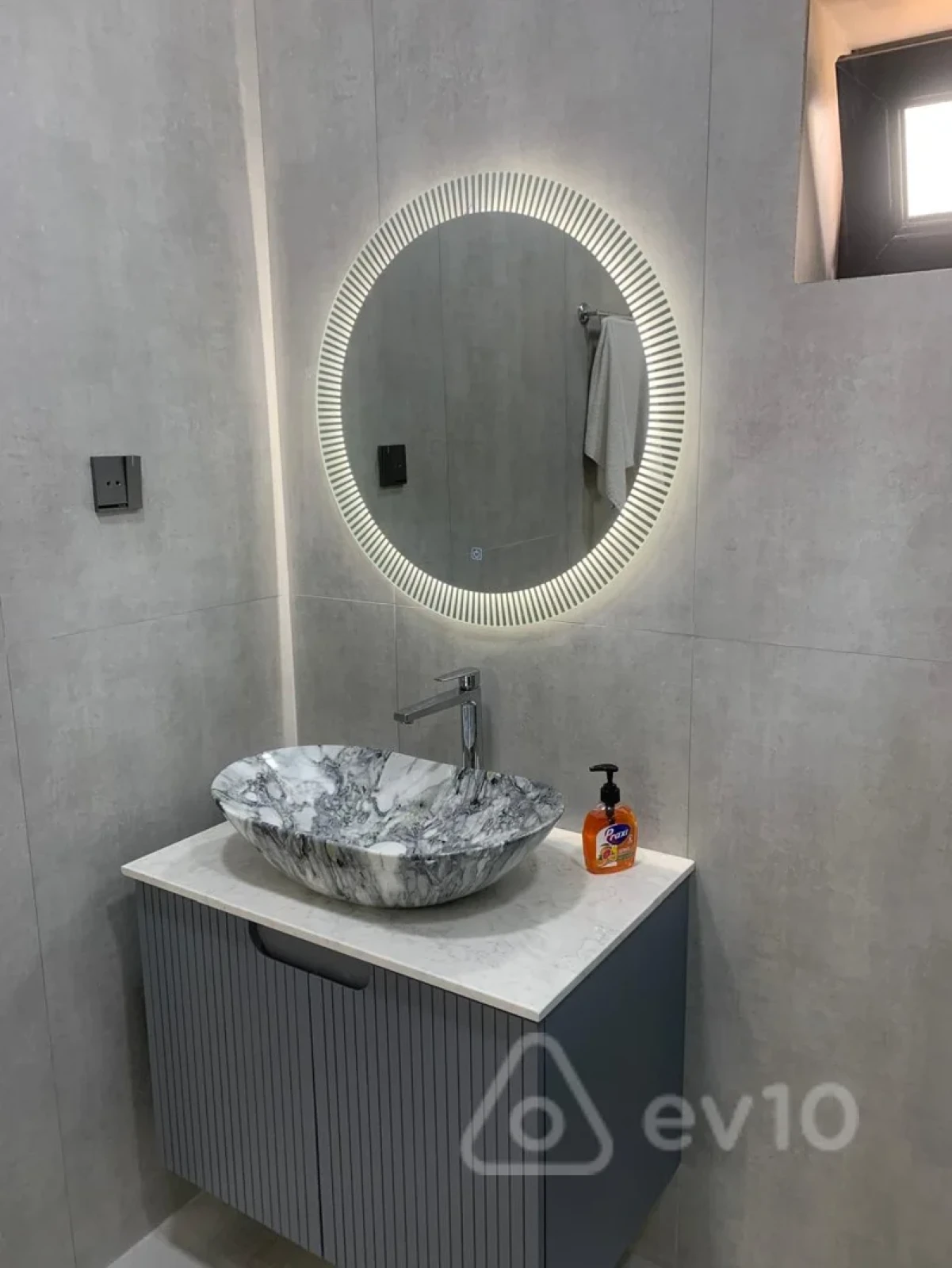 Satılır 3 otaqlı həyət evi 107 m²