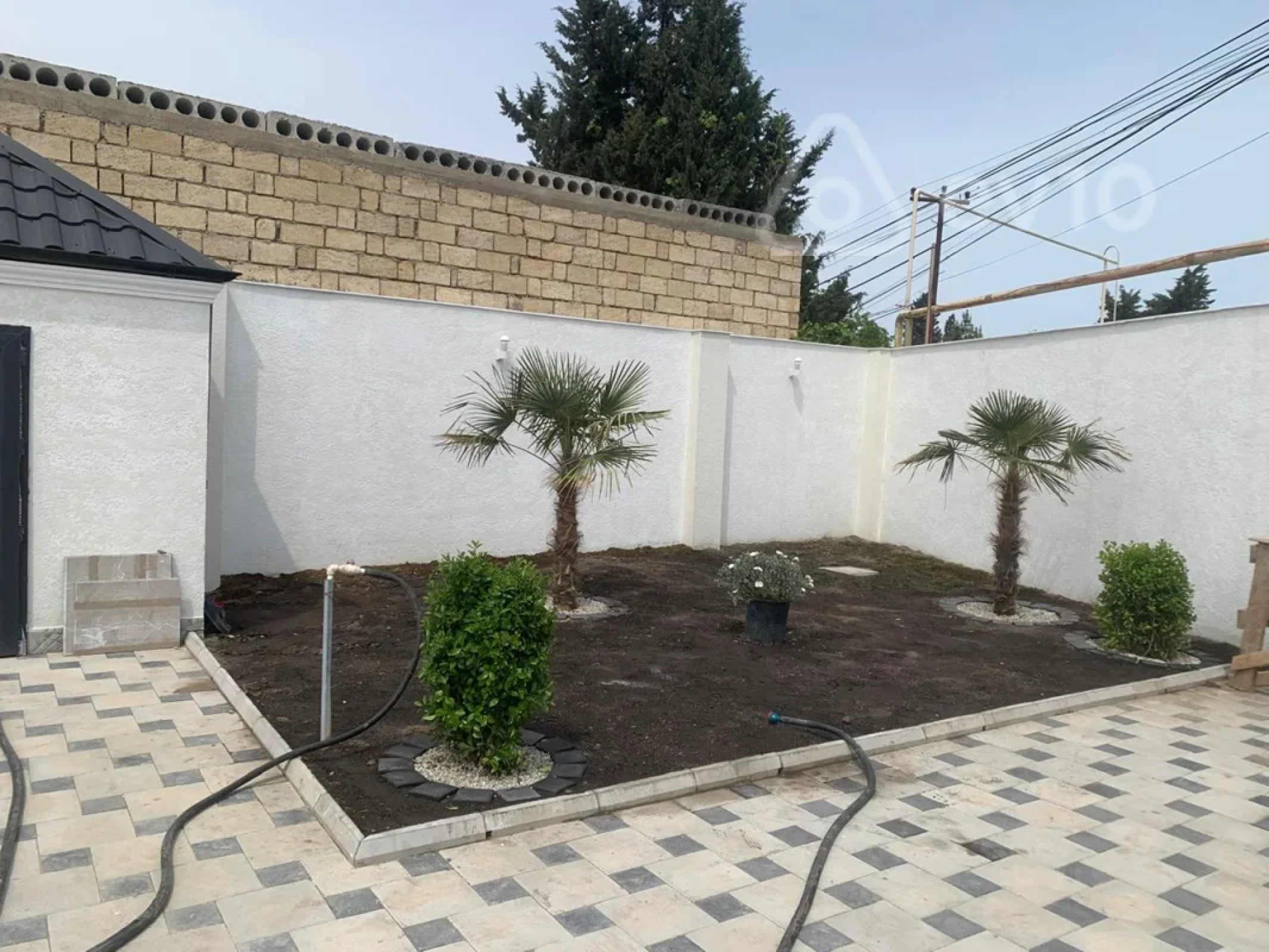Satılır 3 otaqlı həyət evi 107 m²