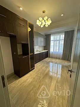 Satılır 2 otaqlı yeni tikili 80 m²