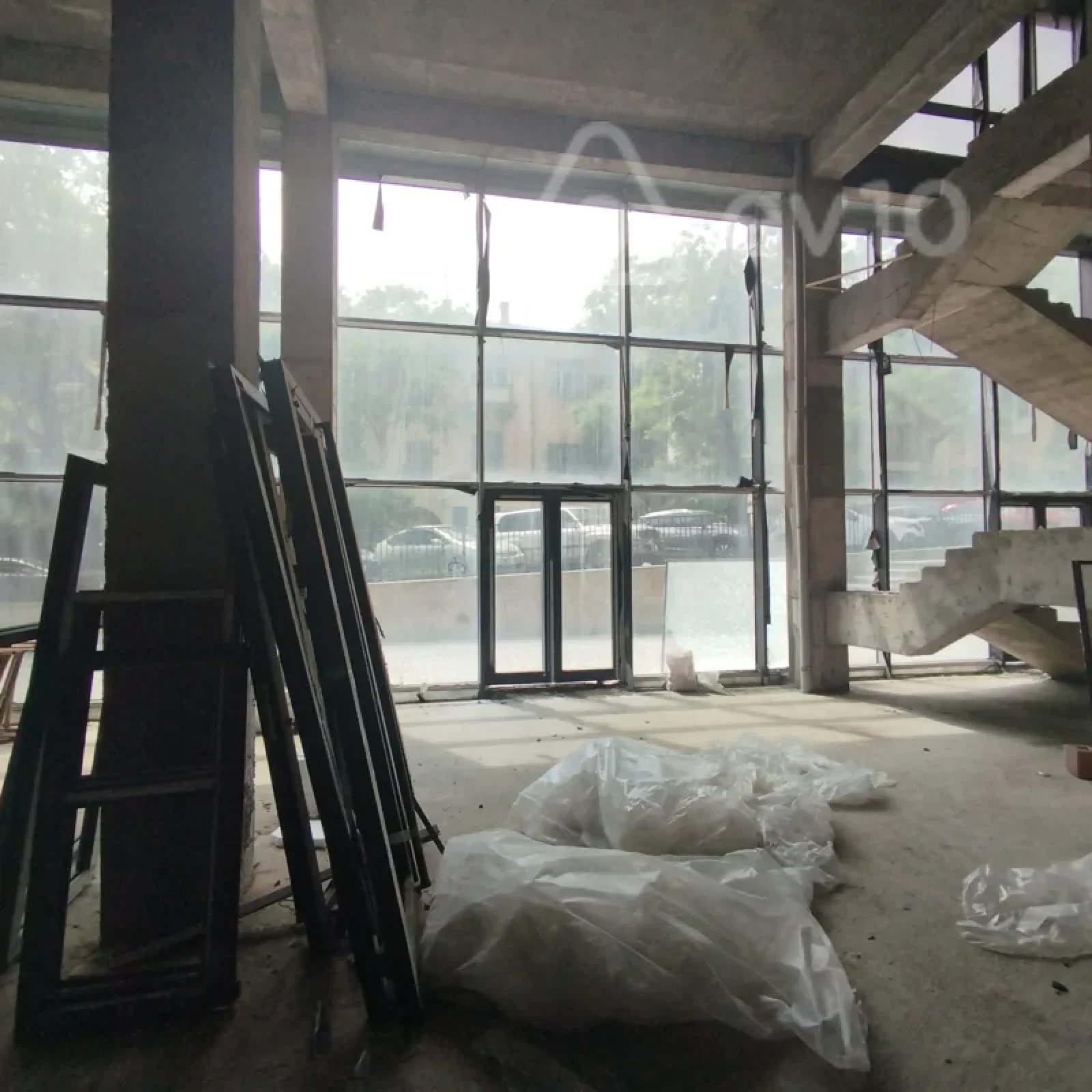 Kirayə verilir mənzil 600 m²