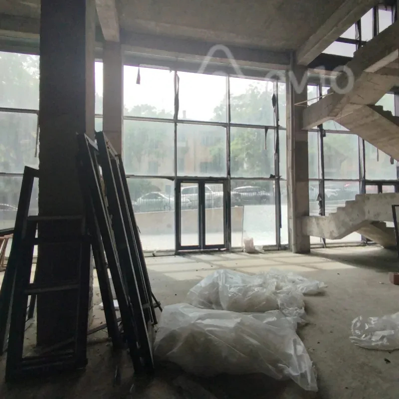 Kirayə verilir mənzil 600 m²