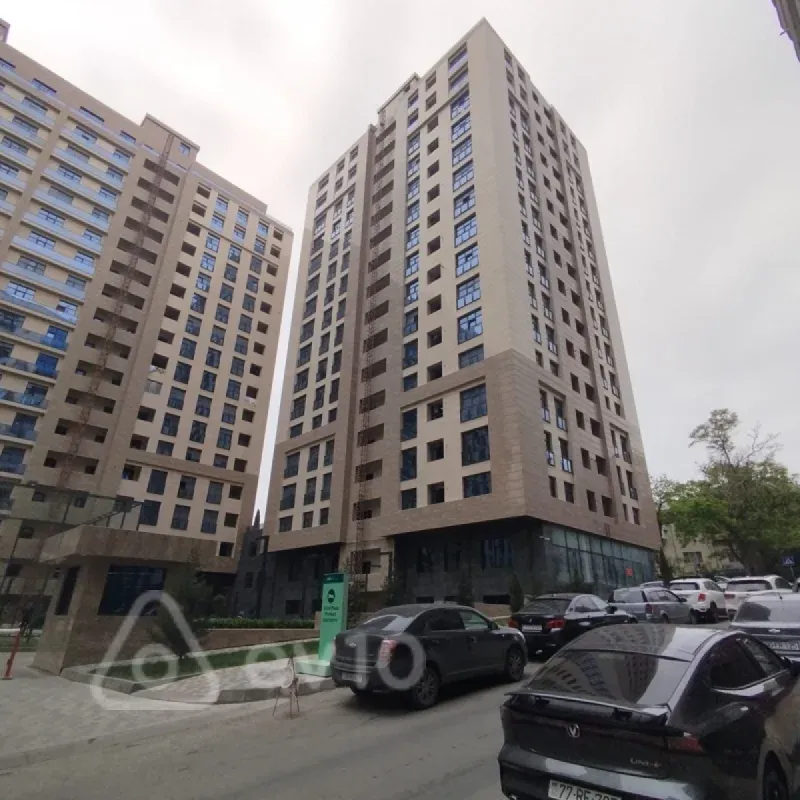 Kirayə verilir mənzil 600 m²