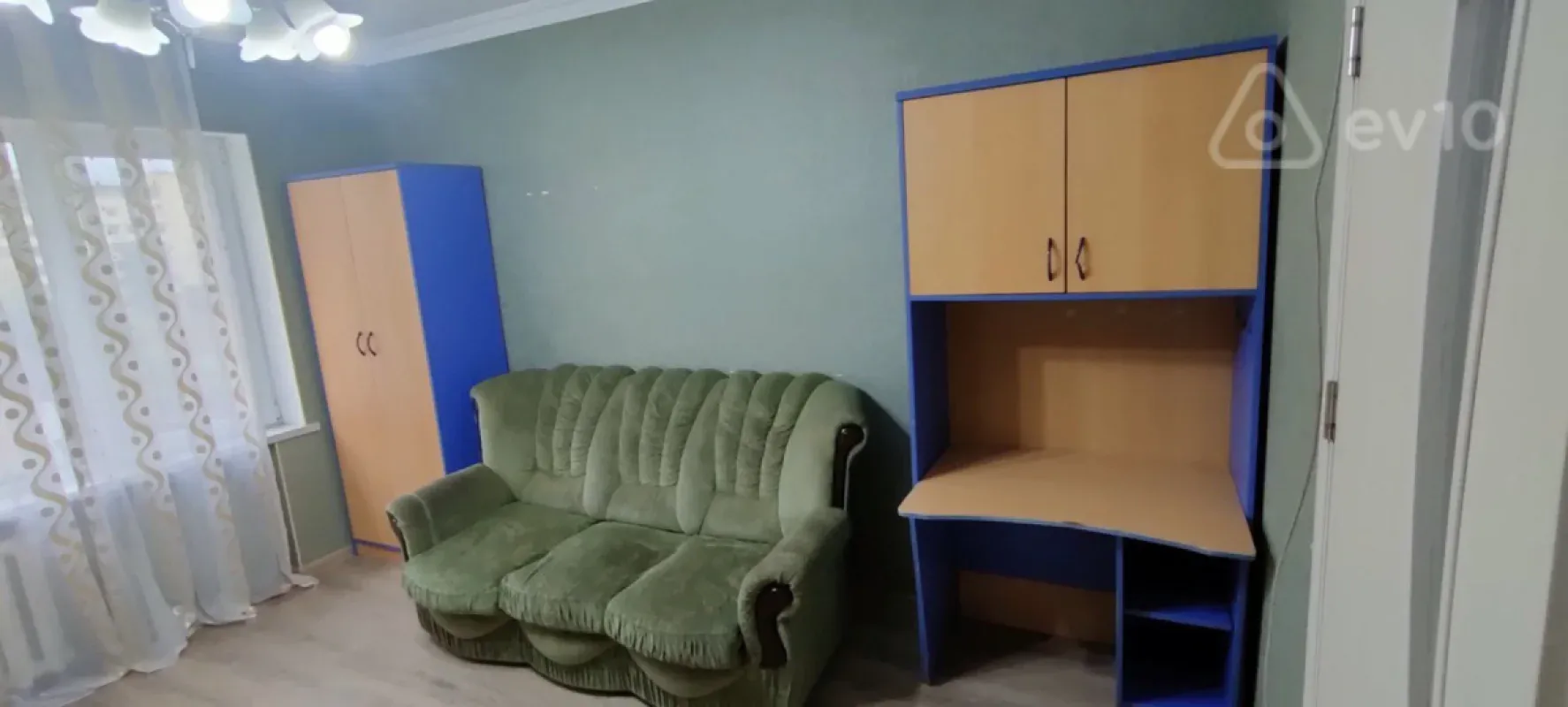 Kirayə verilir 4 otaqlı yeni tikili 120 m²