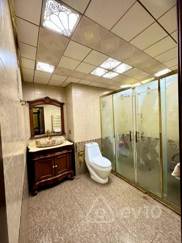 Satılır 3 otaqlı yeni tikili 150 m²