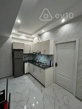 Kirayə verilir 2 otaqlı yeni tikili 54 m²