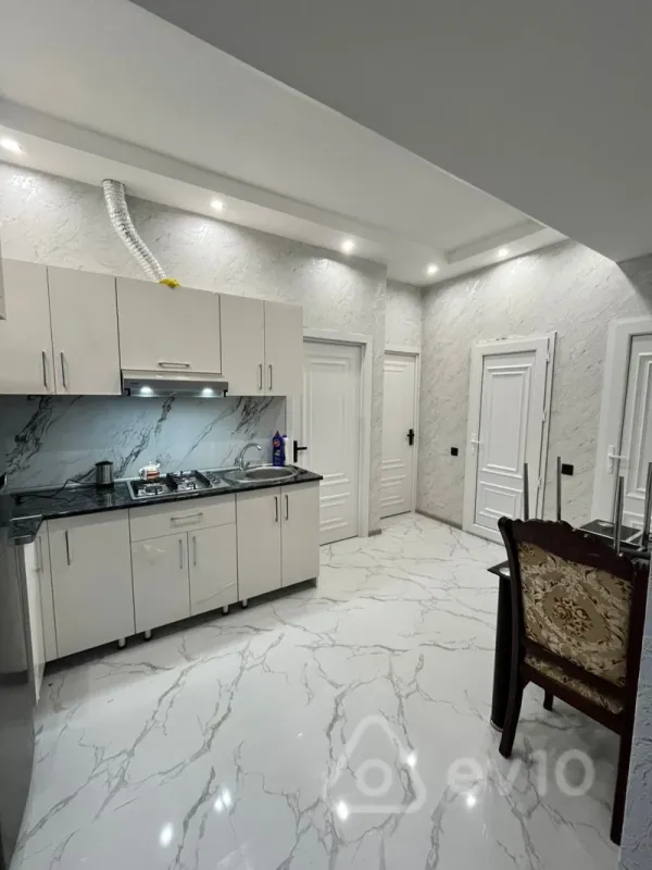 Kirayə verilir 2 otaqlı yeni tikili 54 m²