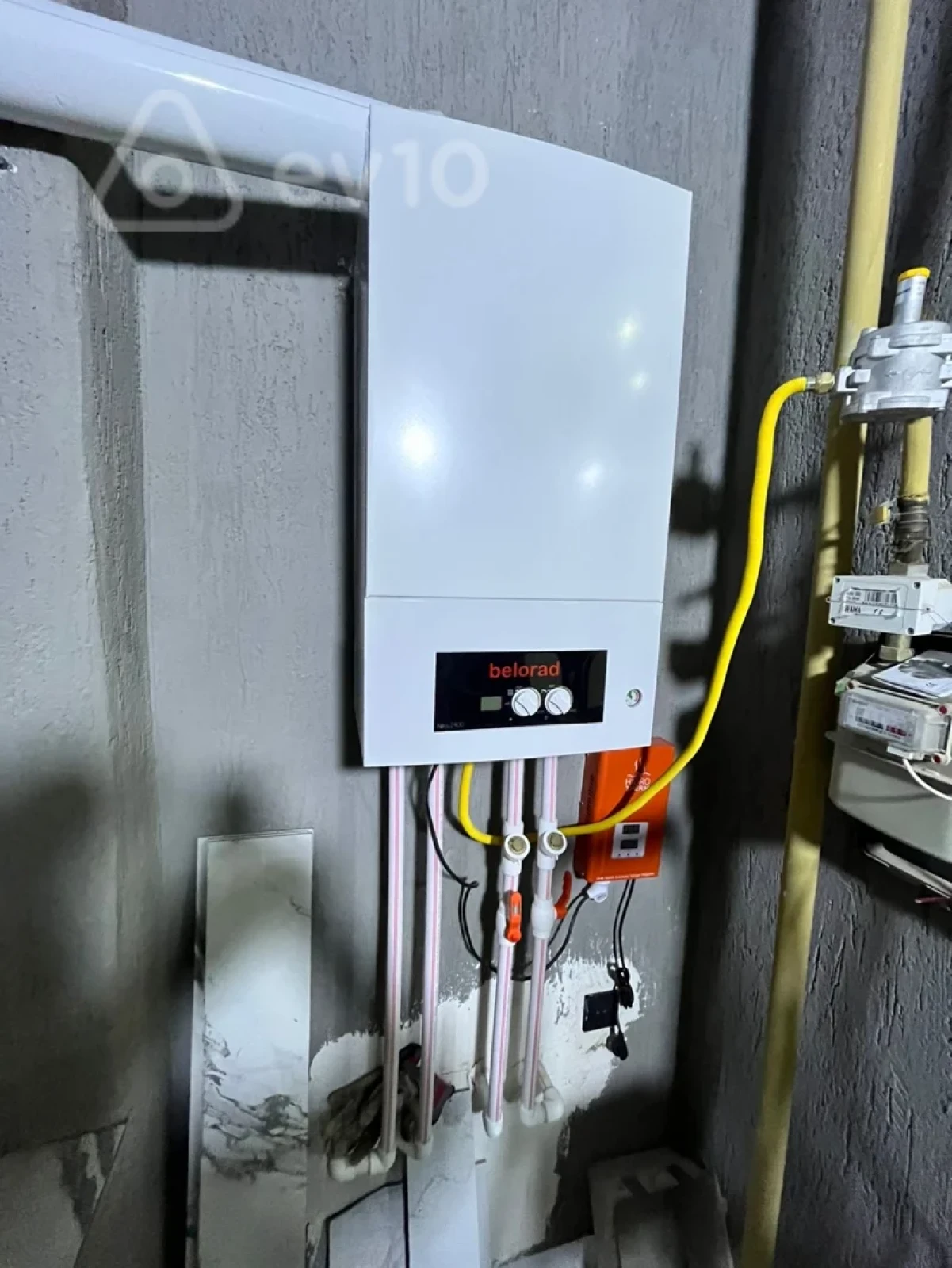 Kirayə verilir 2 otaqlı yeni tikili 54 m²