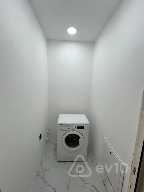 Kirayə verilir 2 otaqlı yeni tikili 54 m²