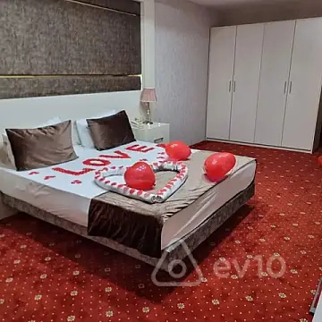 Satılır mənzil 2500 m²