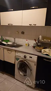 Kirayə verilir 3 otaqlı köhnə tikili 75 m²