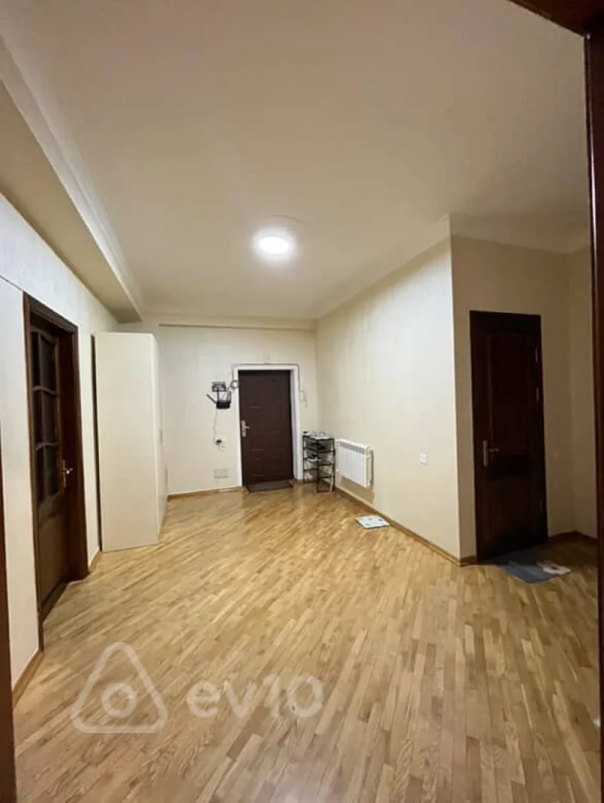 Kirayə verilir 3 otaqlı köhnə tikili 75 m²