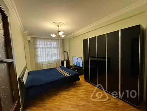Kirayə verilir 3 otaqlı köhnə tikili 75 m²
