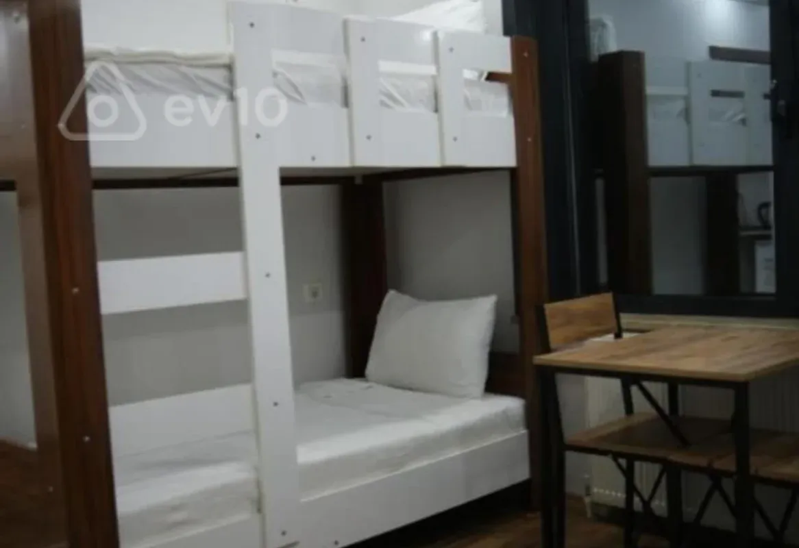 Kirayə verilir 3 otaqlı yeni tikili 65 m²