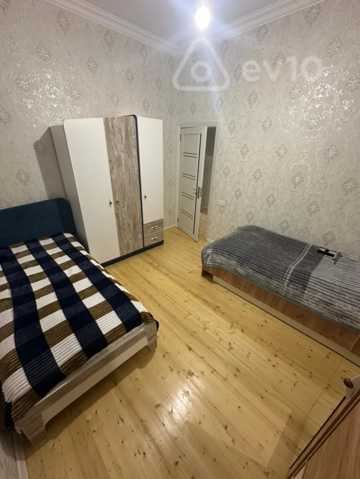 Satılır 3 otaqlı həyət evi 40 m²