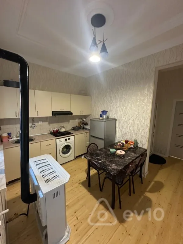 Satılır 3 otaqlı həyət evi 40 m²