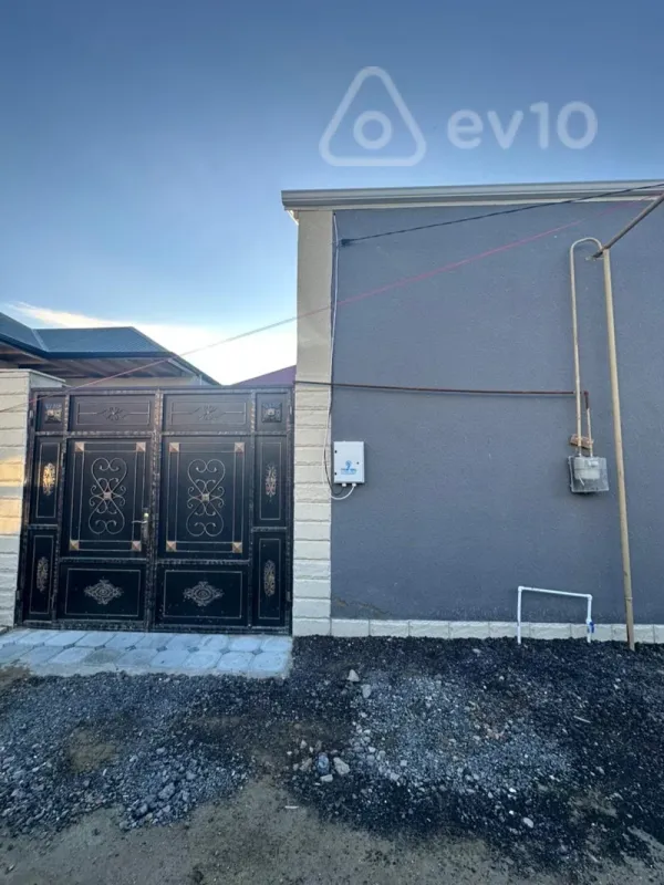 Satılır 3 otaqlı həyət evi 40 m²