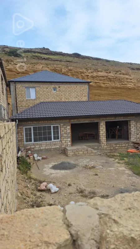 Satılır 2 otaqlı həyət evi 60 m²