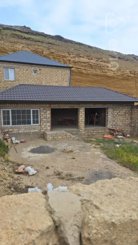 Satılır 2 otaqlı həyət evi 60 m²