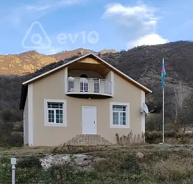 Satılır 4 otaqlı həyət evi 170 m²