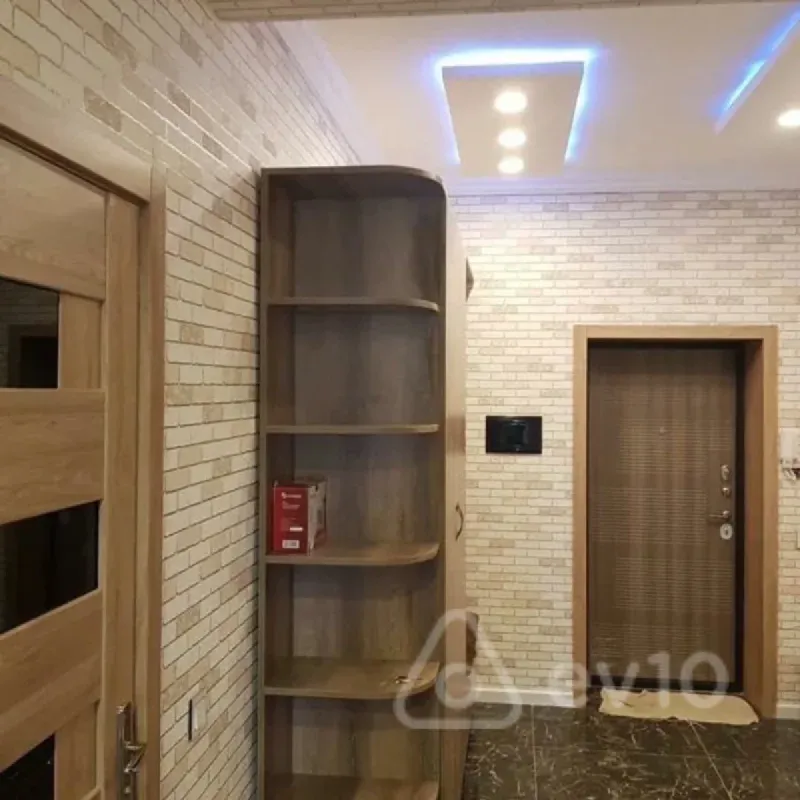Kirayə verilir 3 otaqlı yeni tikili 75 m²