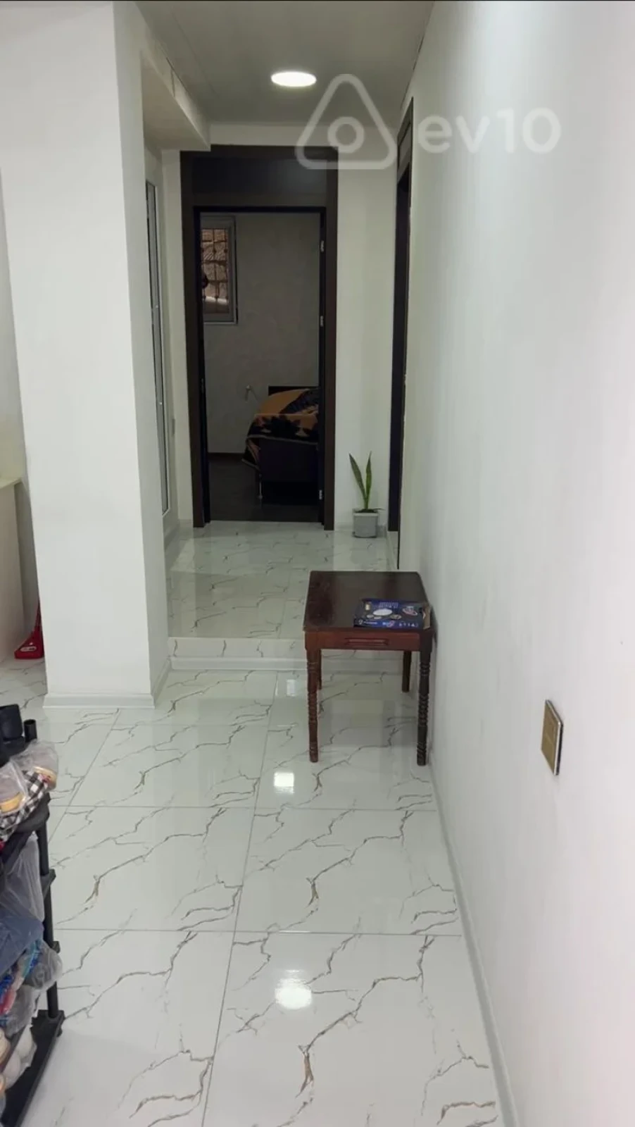 Satılır 5 otaqlı həyət evi 150 m²