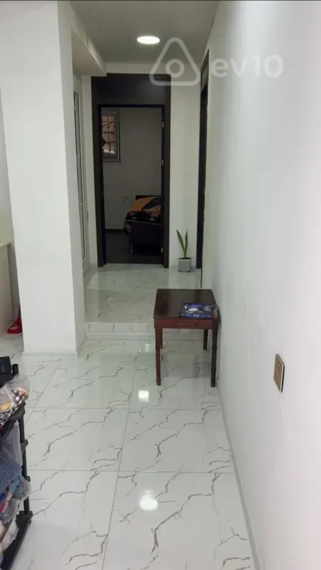 Satılır 5 otaqlı həyət evi 150 m²