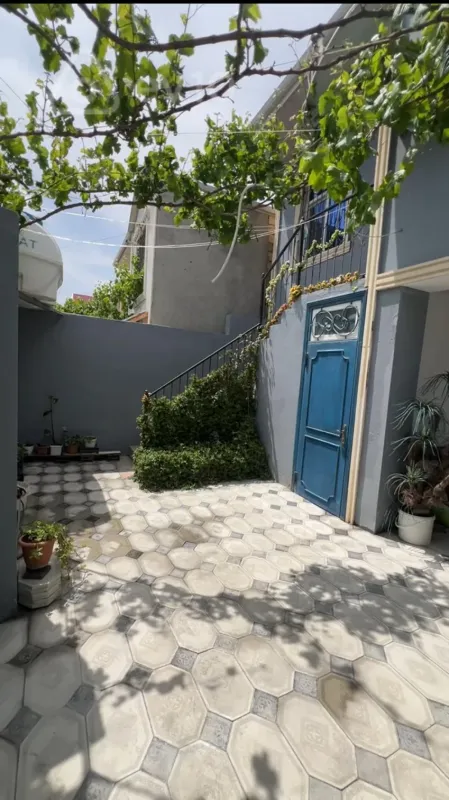 Satılır 5 otaqlı həyət evi 150 m²