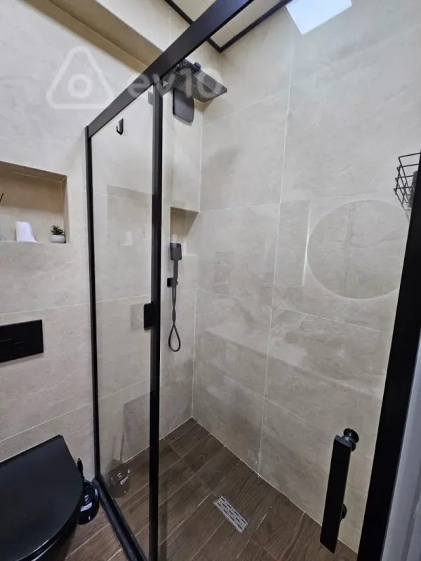 Kirayə verilir 2 otaqlı yeni tikili 62 m²