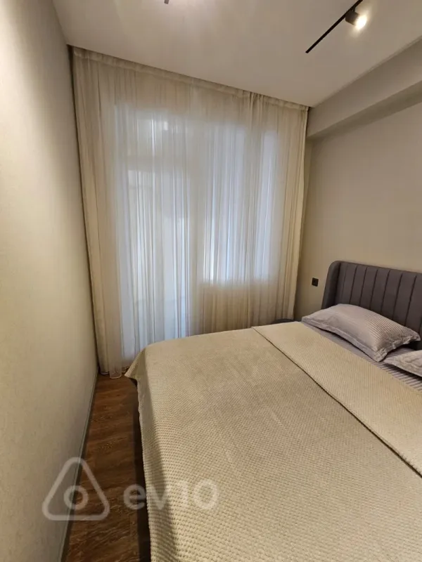 Kirayə verilir 2 otaqlı yeni tikili 62 m²