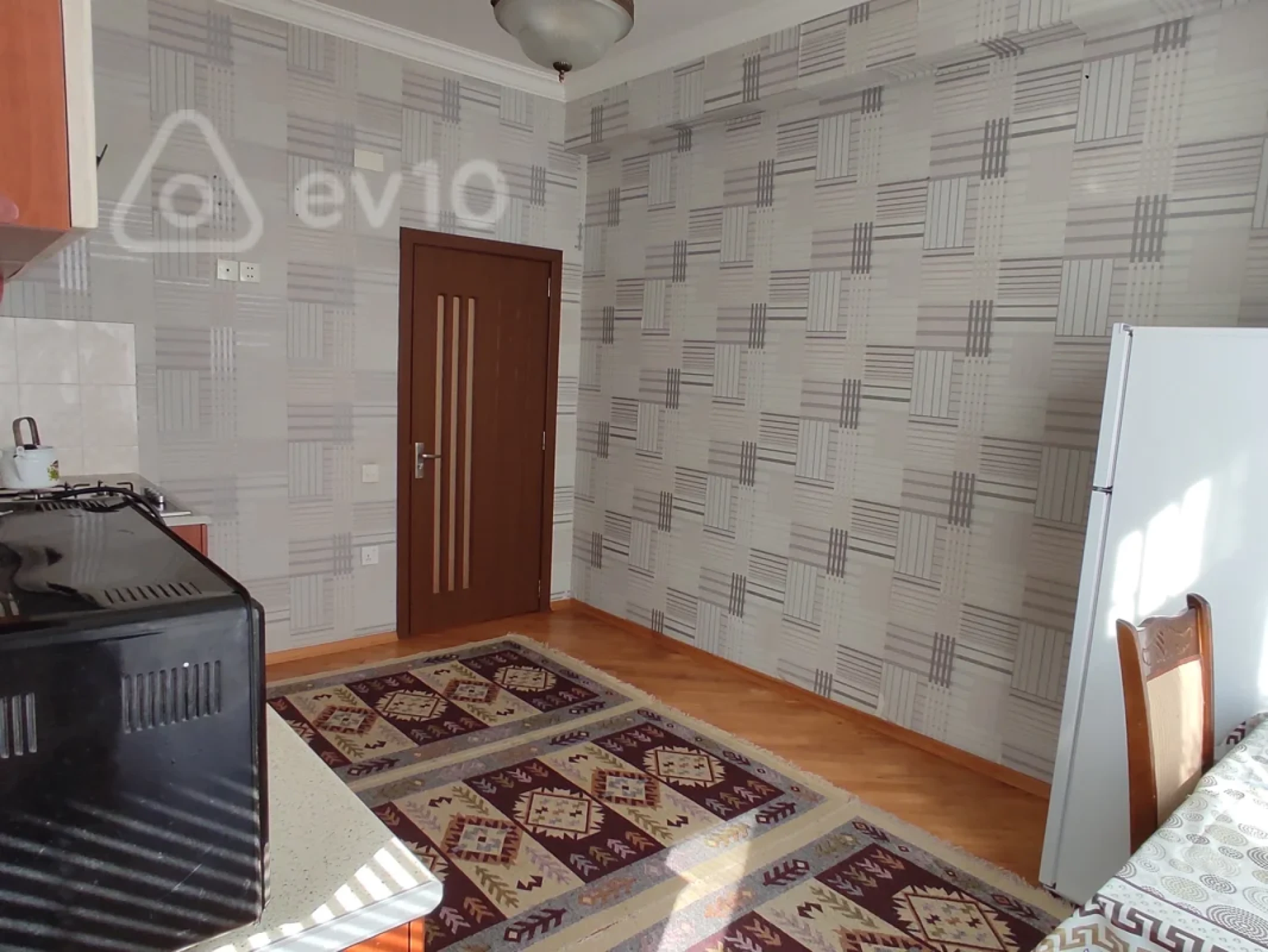 Kirayə verilir 3 otaqlı yeni tikili 110 m²