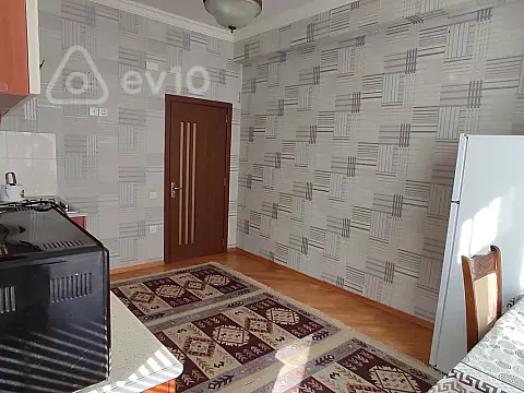 Kirayə verilir 3 otaqlı yeni tikili 110 m²
