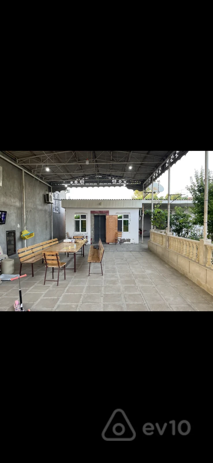 Satılır 4 otaqlı həyət evi 150 m²