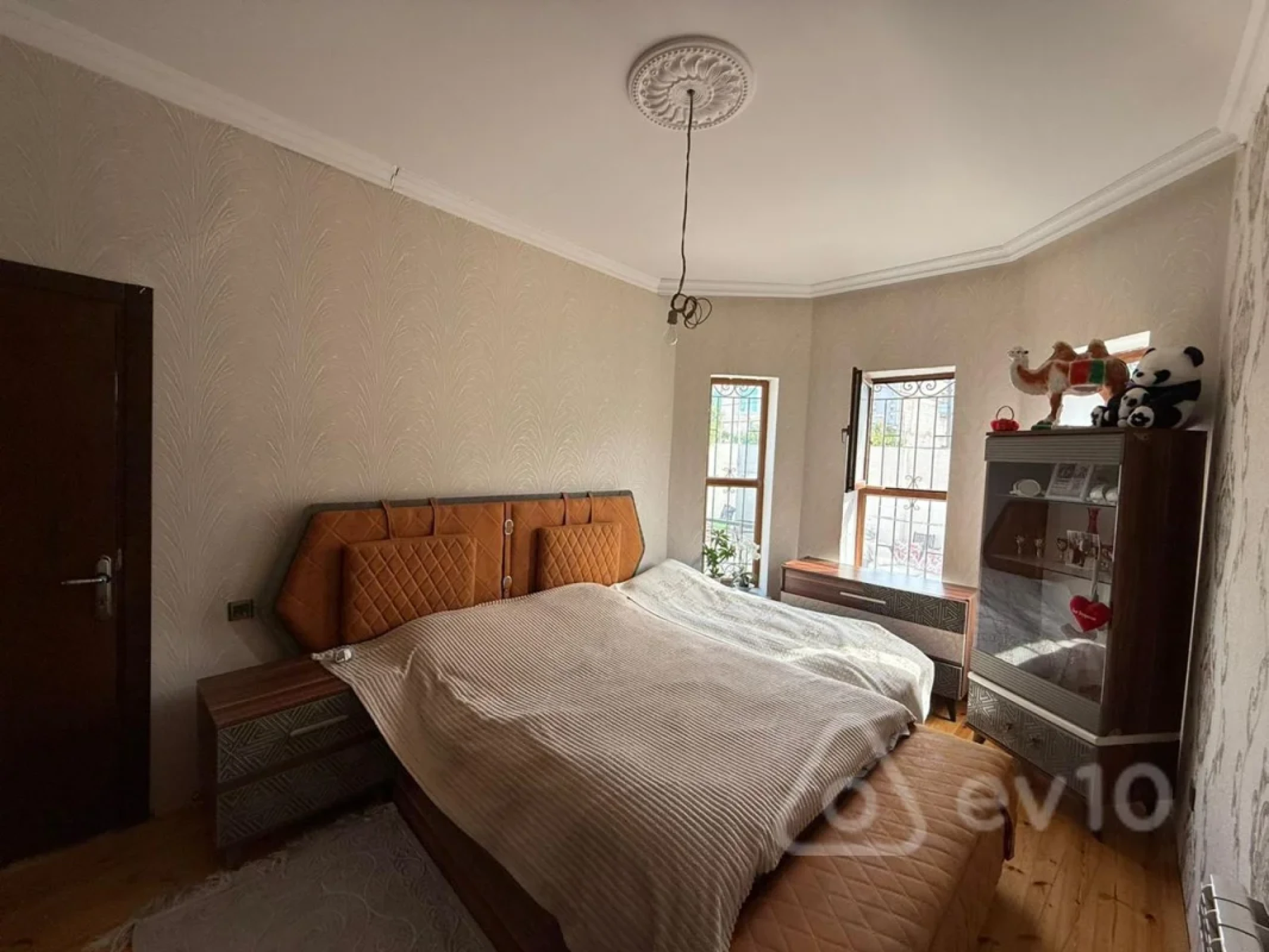 Satılır 4 otaqlı həyət evi 110 m²