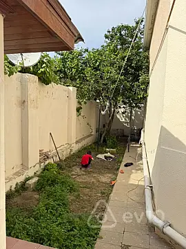 Satılır 4 otaqlı həyət evi 110 m²