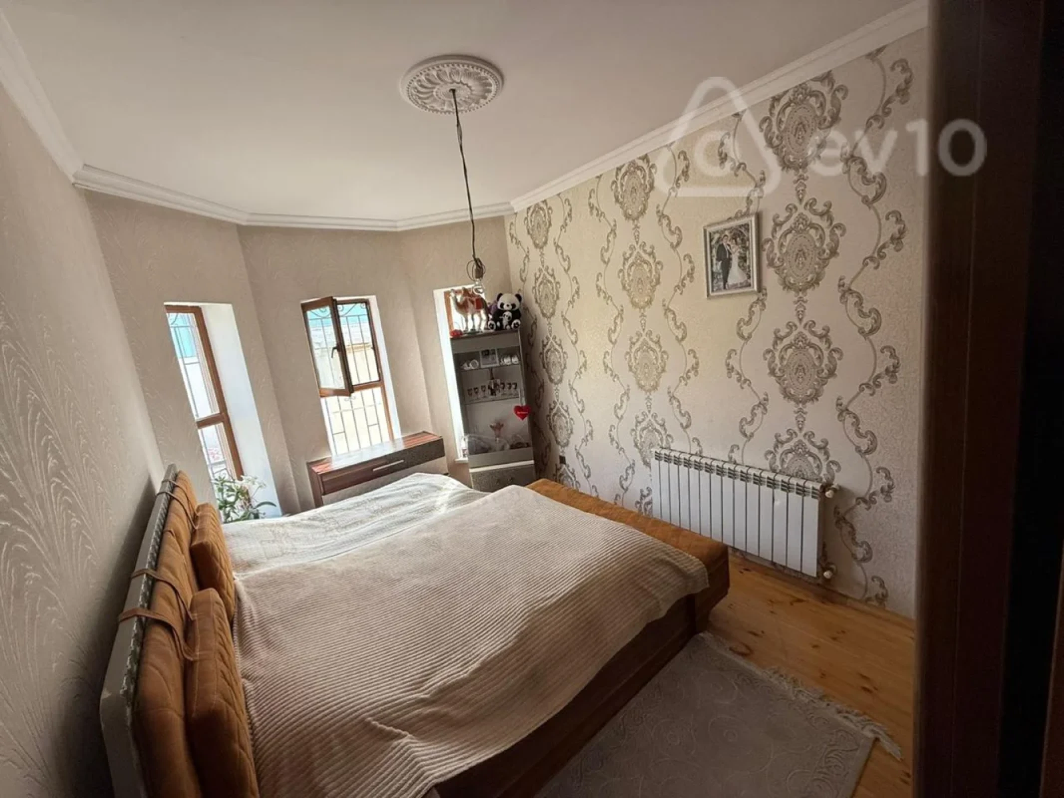 Satılır 4 otaqlı həyət evi 110 m²