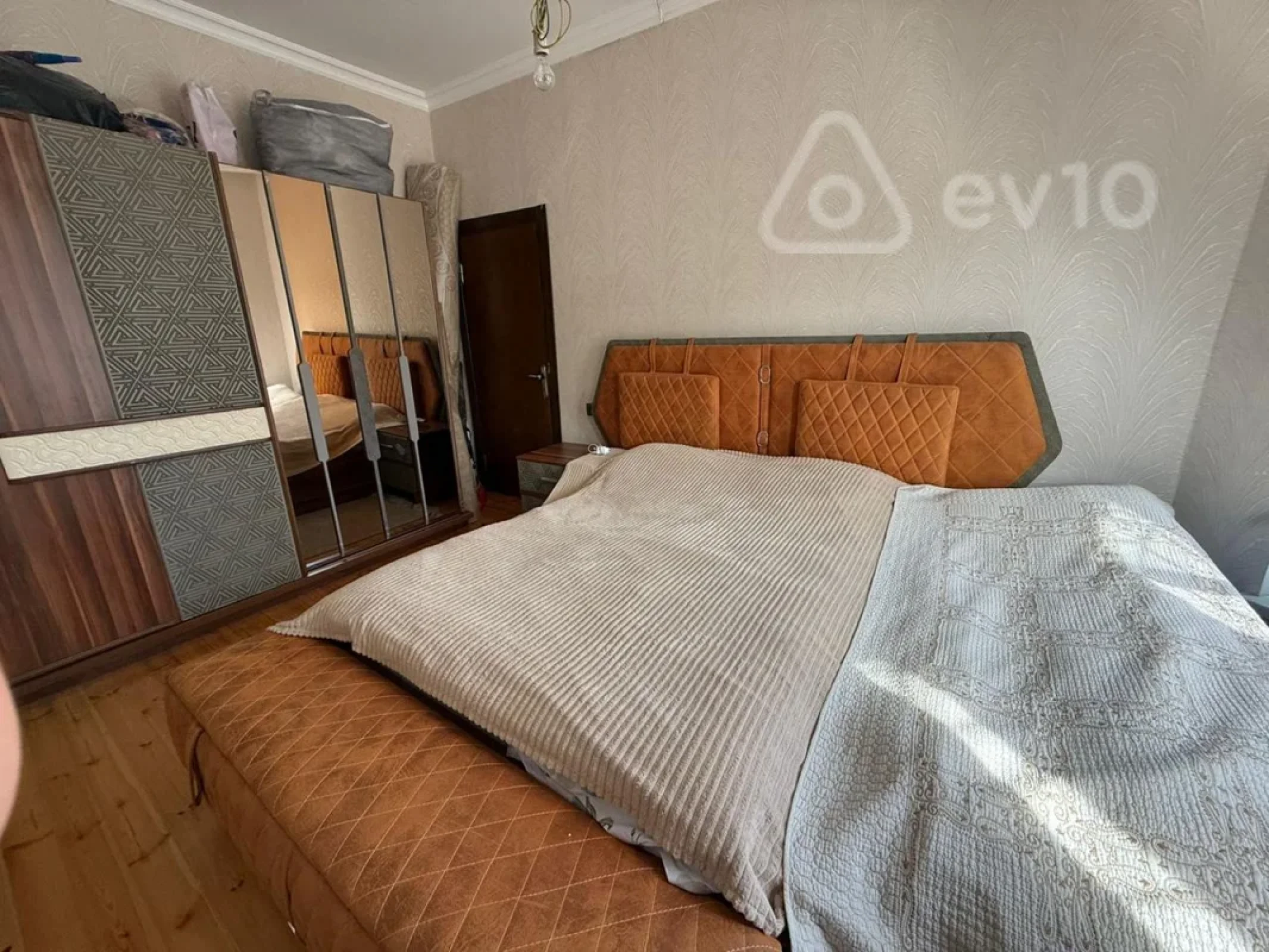 Satılır 4 otaqlı həyət evi 110 m²