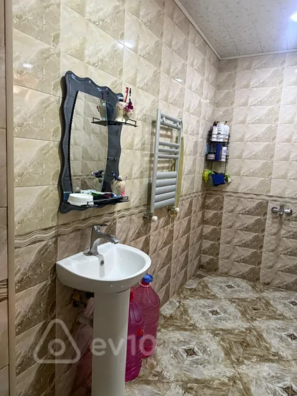 Satılır 4 otaqlı həyət evi 110 m²